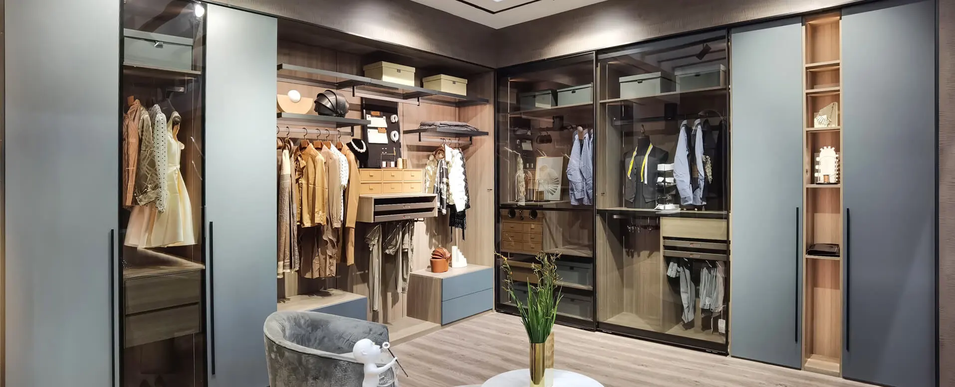How to Choose the Best Luxury Custom Closets/Wardrobes?