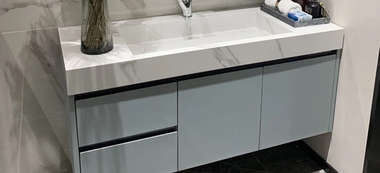 What Should I Look for when Buying a Classic Bathroom Vanity?