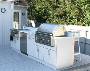 Mountainside Retreat: Crafting a Rustic Outdoor Kitchen with Stainless Steel Cabinets