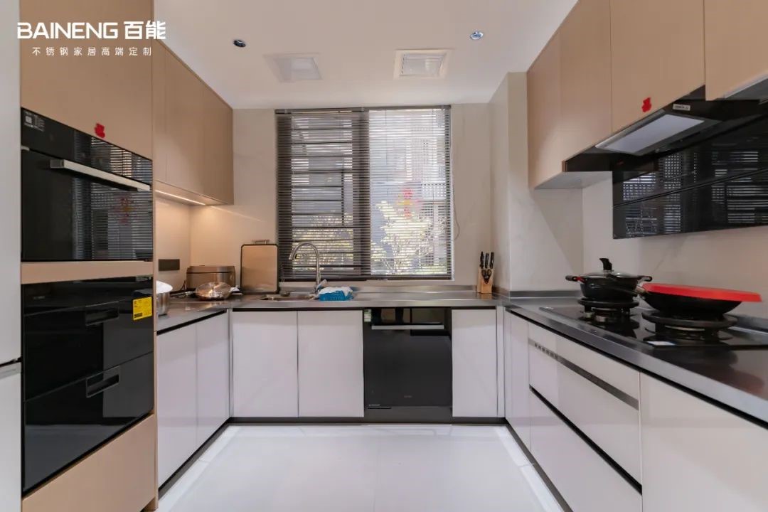 stainless-steel-cabinet-manufacturers-20250210-4.jpg