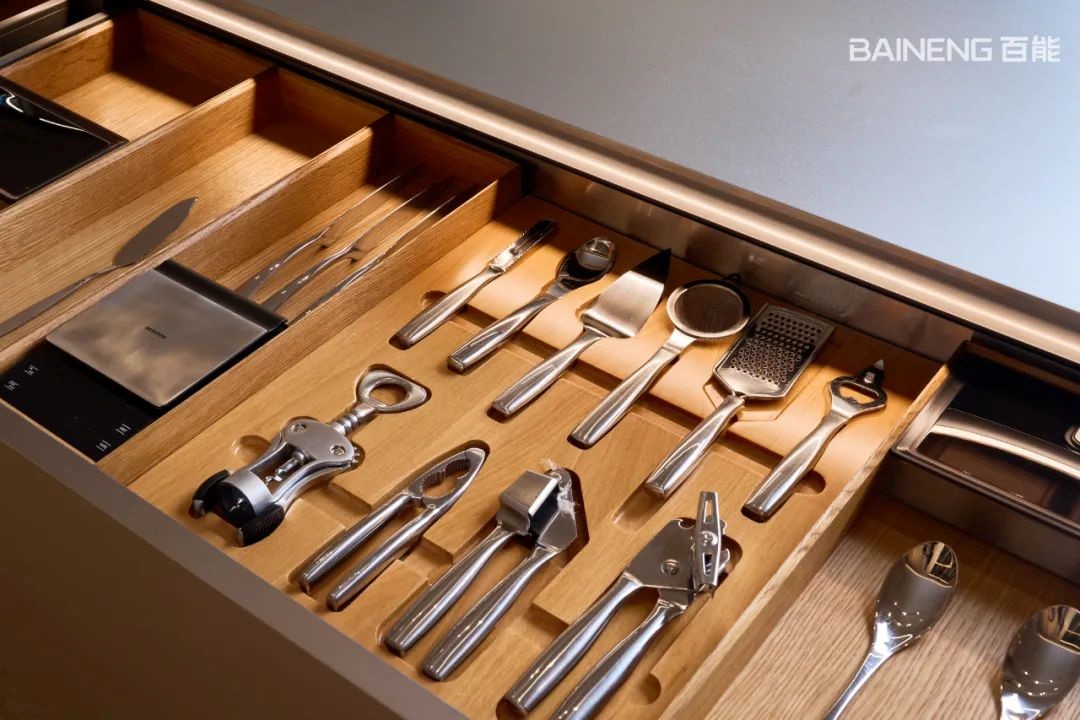 stainless-steel-cabinet-manufacturers-20250419-20.jpg