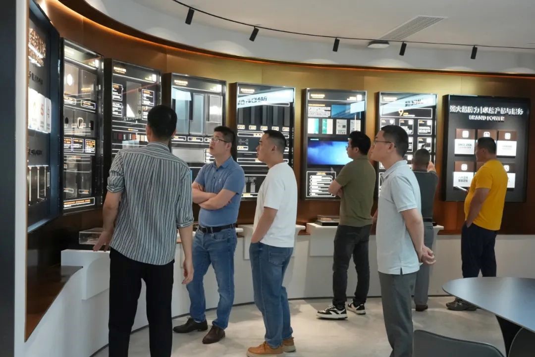 stainless-steel-cabinet-manufacturers-20250530-13.jpg