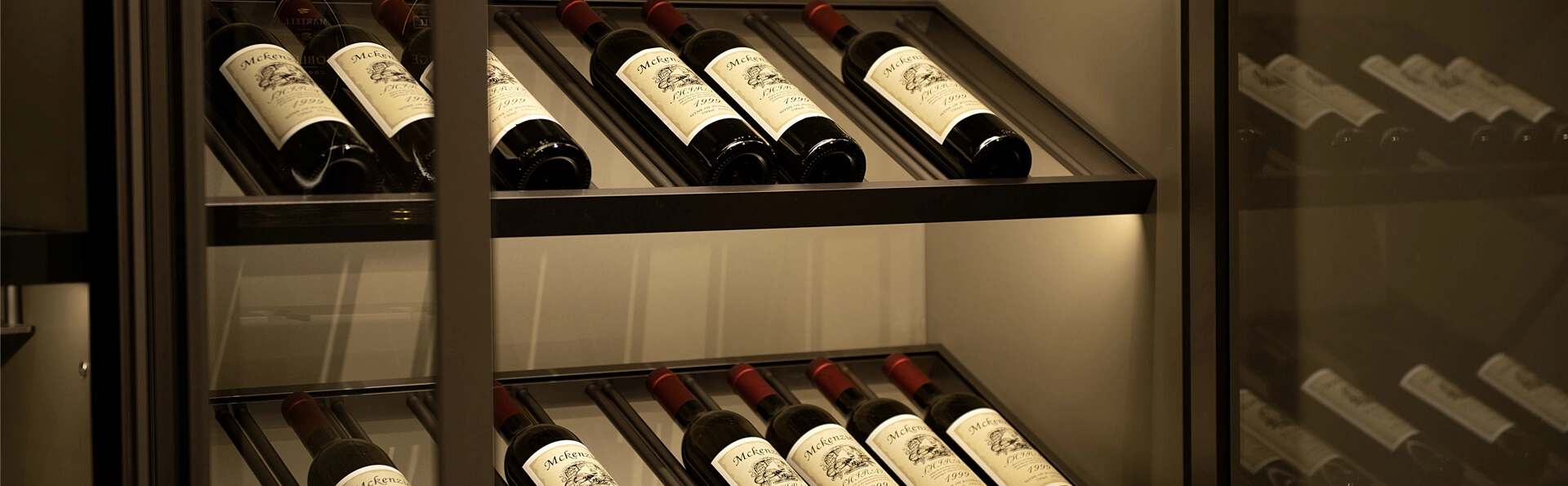 Advantages of Stainless Steel Wine Cabinet