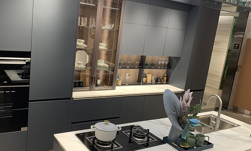 modern high gloss white kitchen cabinets