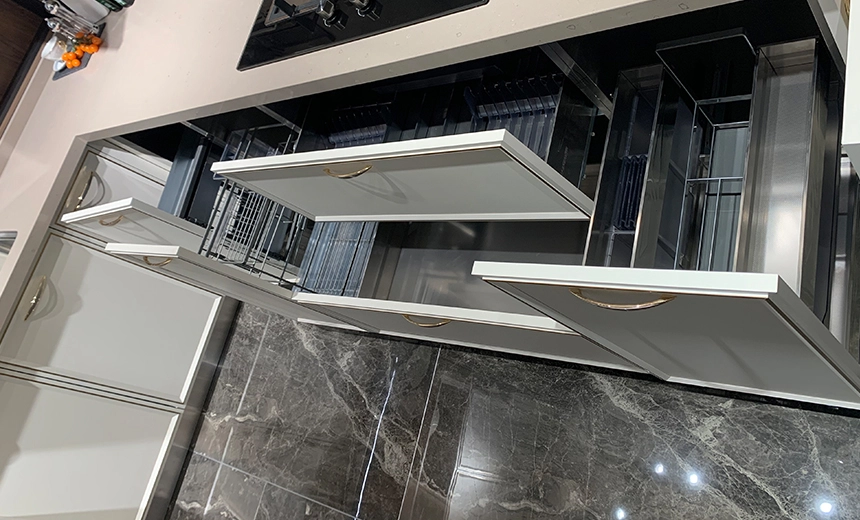 luxury modern kitchen cabinets