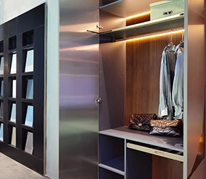 High End Home Furniture Stainless Steel Walk-in Closet